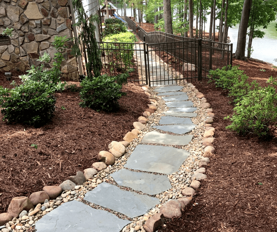 mulch installation