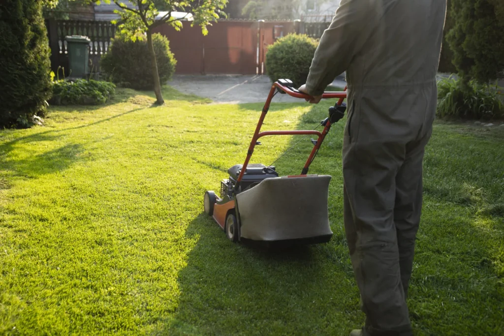 lawn care cost in Mooresville NC
