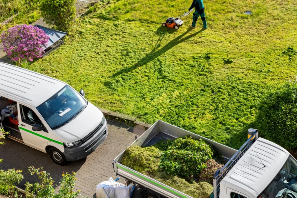Weekly Lawn Maintenance